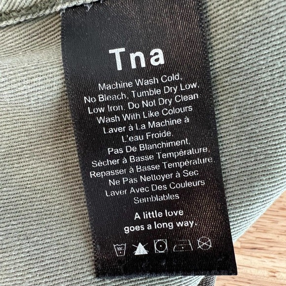 Aritzia Tna Alix Camo Jogger Pants Pull On Crop Zip Pockets Green Size XS - Picture 7 of 11